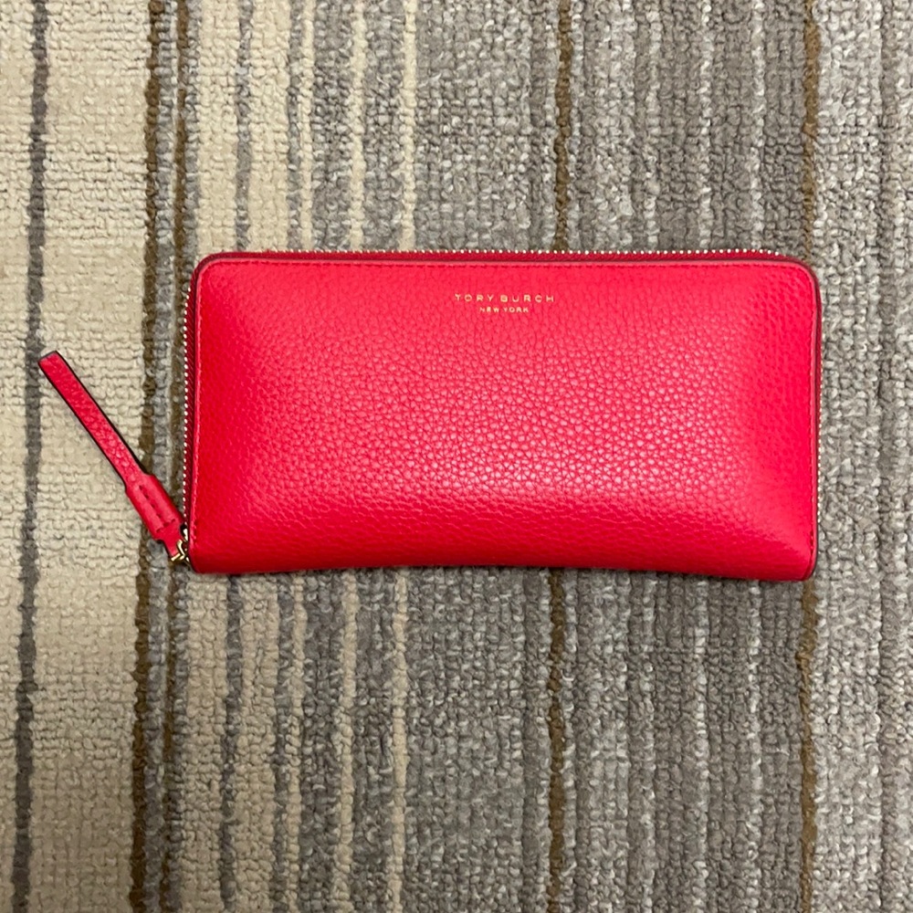 Tory Burch Perry Leather Continental Zip Wallet